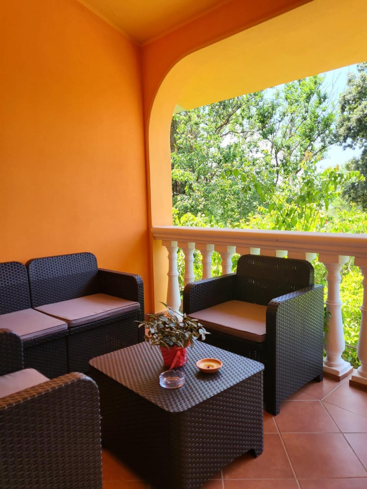 SantʼAnna Arresi B&B Il Girasole מראה חיצוני תמונה